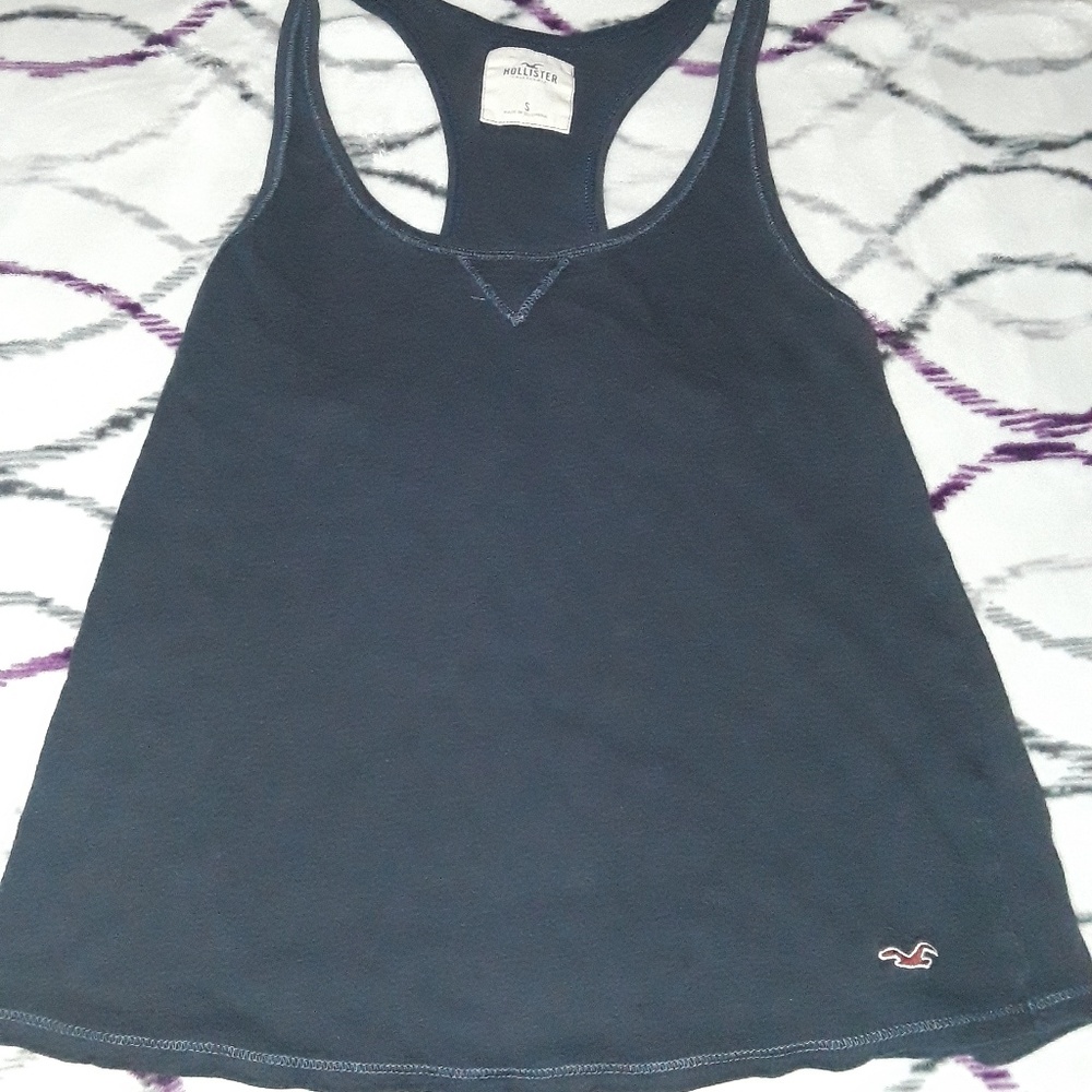 Hollister dark blue shirt